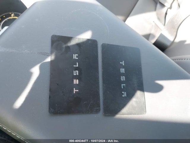 2024 TESLA MODEL Y 7SAYGDEE6RF088130 Photo 10