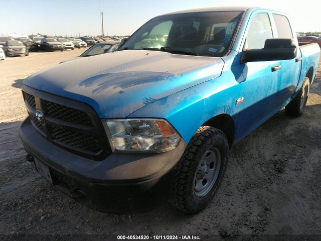 1C6RR7KT2LS117205 RAM 1500 Classic Tradesman  4x4 5'7 Box