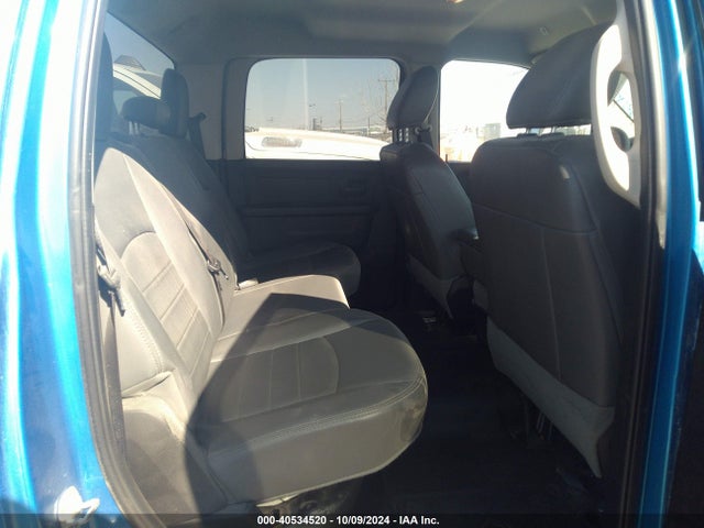 1C6RR7KT2LS117205 RAM 1500 Classic Tradesman  4x4 5'7 Box
