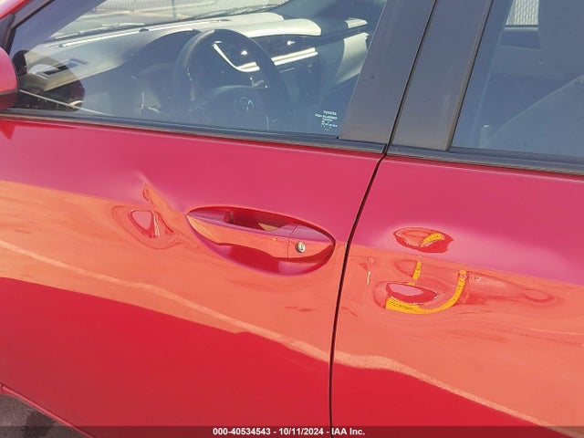 Toyota COROLLA LE 2017 2T1BURHE8HC837811 Image 18