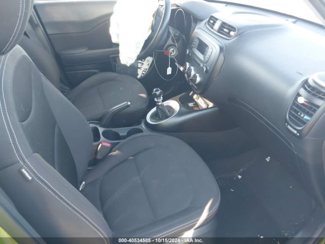 KNDJN2A27G7822698 KIA Soul