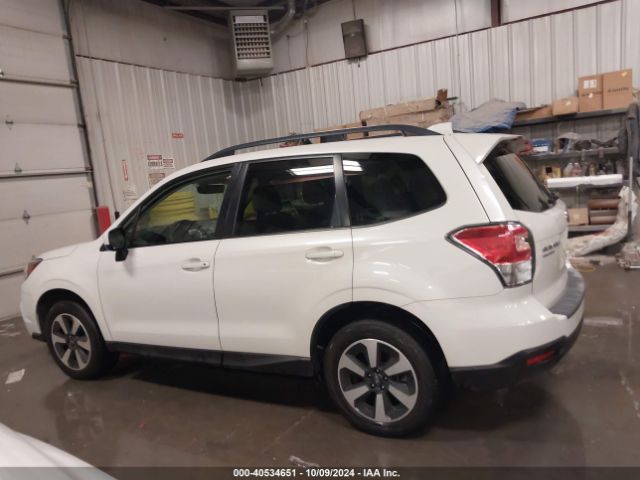 JF2SJAGC0HH548915 Subaru Forester 2.5i Premium