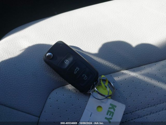3VWD17AJ5GM373506 Volkswagen Jetta 1.8t Sport