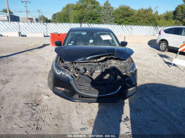 3MZBN1V32JM241282 Mazda Mazda3 Touring