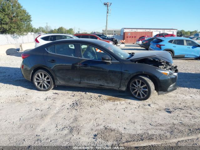 3MZBN1V32JM241282 Mazda Mazda3 Touring
