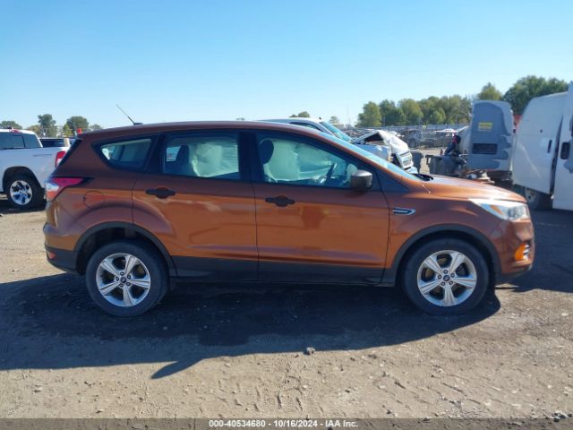 1FMCU0F78HUB96100 Ford ESCAPE S