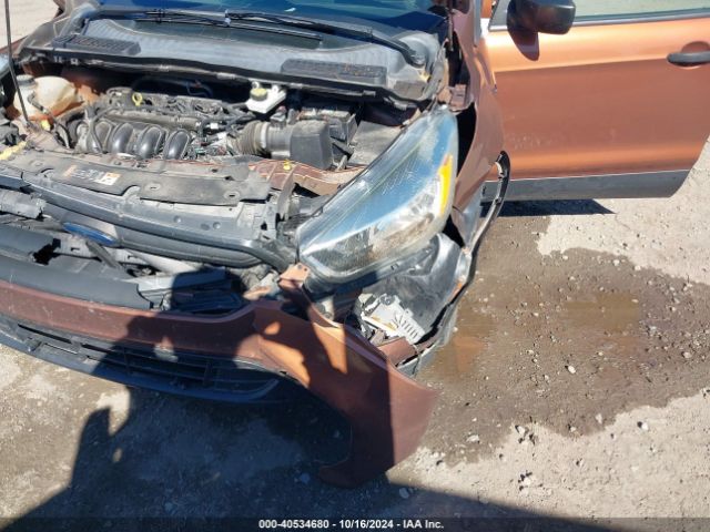 1FMCU0F78HUB96100 Ford ESCAPE S