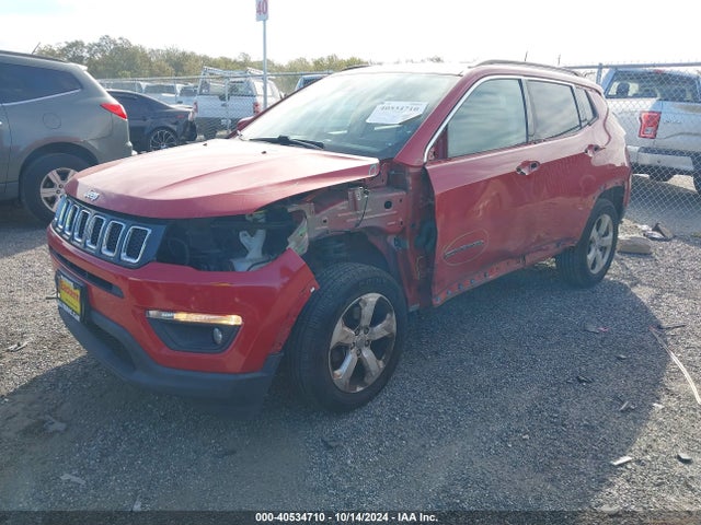 Jeep Compass Latitude 4x4 2018 3C4NJDBB2JT401515 Image 2