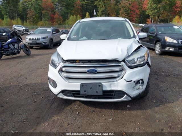 1FMCU9GD9KUC35518 Ford ESCAPE SE