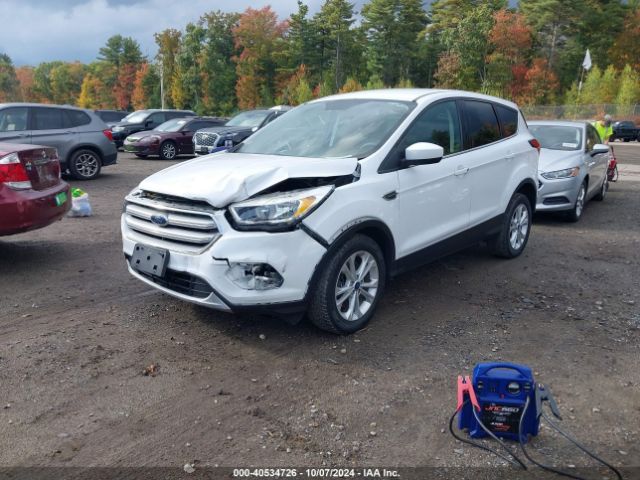 1FMCU9GD9KUC35518 Ford ESCAPE SE