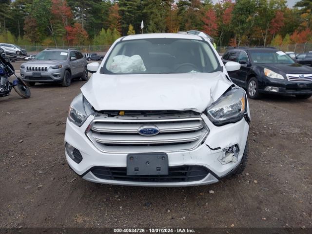 1FMCU9GD9KUC35518 Ford ESCAPE SE