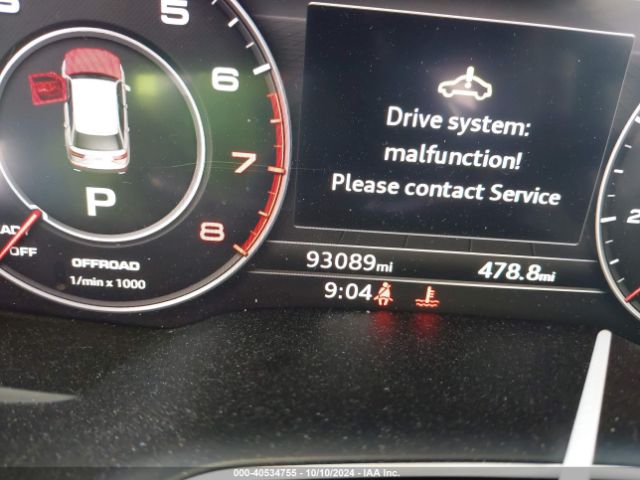 WA1LAAF71HD017084 Audi Q7 3.0t Premium
