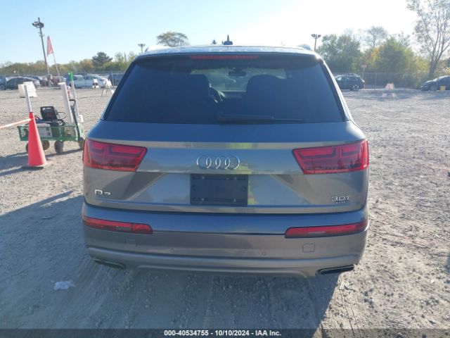 WA1LAAF71HD017084 Audi Q7 3.0t Premium