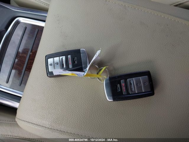 5J8YD3H39JL000300 Acura MDX