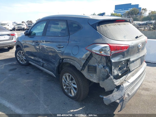 Hyundai TUCSON SEL 2018 KM8J3CA47JU692018 Image 3
