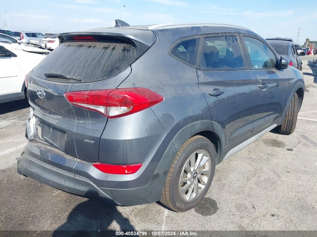 Hyundai TUCSON SEL 2018 KM8J3CA47JU692018 Image 4