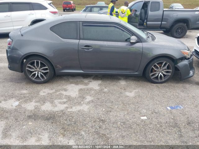 JTKJF5C77GJ018386 Scion TC