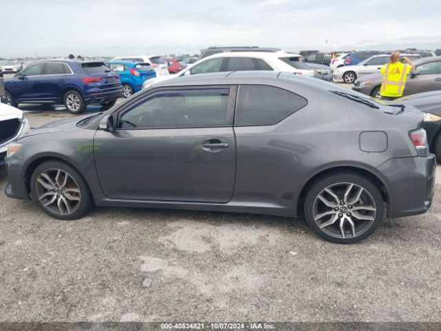 JTKJF5C77GJ018386 Scion TC