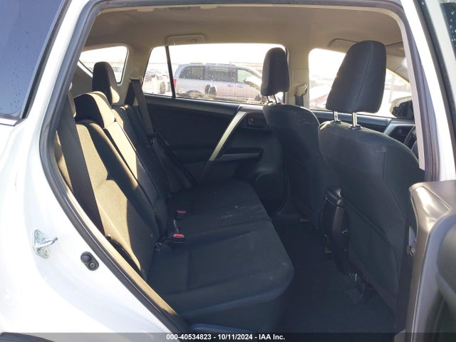 Toyota RAV4 LE 2018 JTMZFREV3JJ729233 Image 8