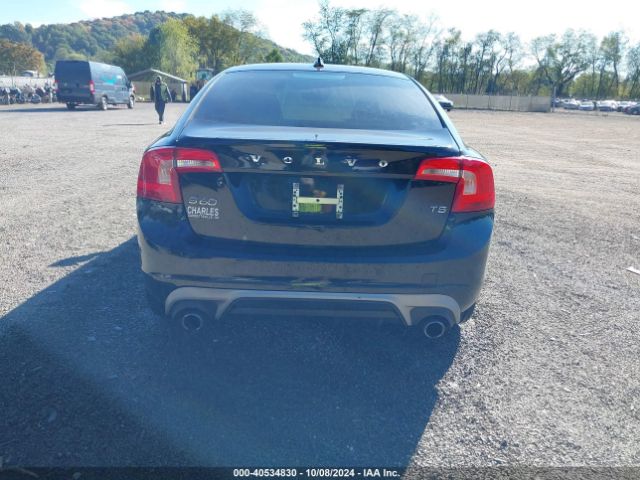 YV126MFLXH2421802 Volvo S60 T5 Dynamic