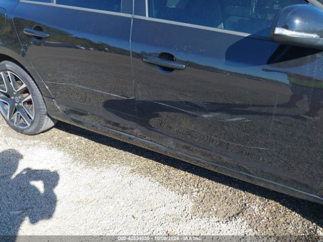 YV126MFLXH2421802 Volvo S60 T5 Dynamic