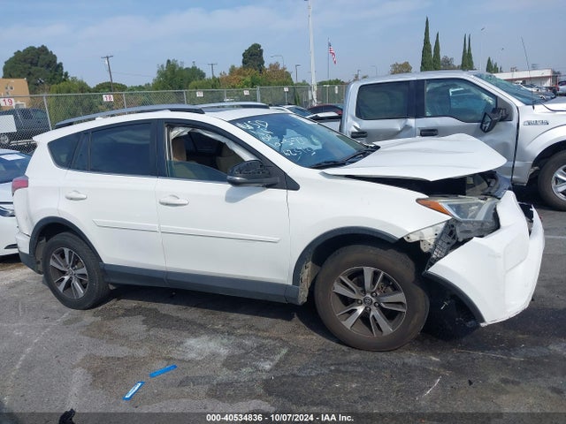 Toyota Rav4 Xle 2016 JTMWFREV8GJ083554 Image 12