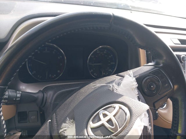 Toyota Rav4 Xle 2016 JTMWFREV8GJ083554 Image 14