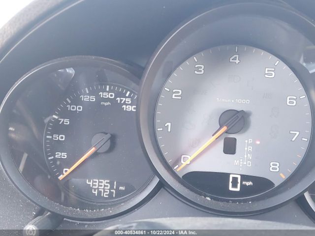 WP0CB2A84HS241566 Porsche 718 Boxster S