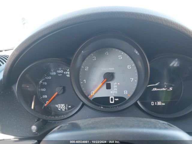WP0CB2A84HS241566 Porsche 718 Boxster S