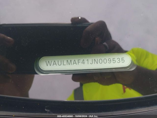2018 AUDI A4 WAULMAF41JN009535 Photo 8