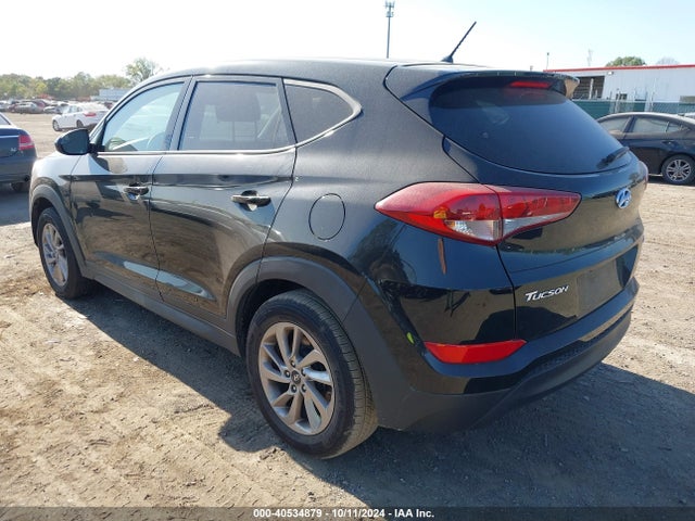 Hyundai TUCSON SE 2018 KM8J2CA4XJU624931 Image 3