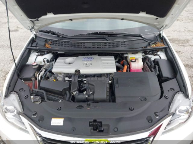 JTHKD5BH1F2231336 Lexus CT 200H