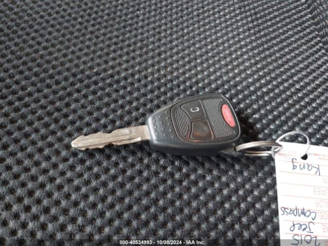1C4NJCBA8FD126165 Jeep Compass Altitude Edition