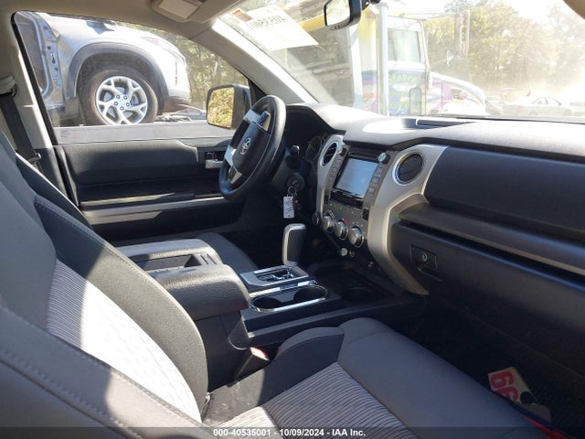 5TFDY5F1XGX558284 Toyota Tundra Sr5 5.7l V8