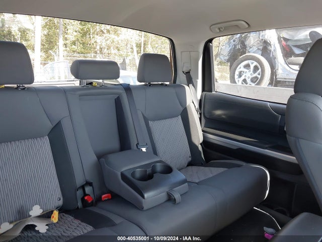 5TFDY5F1XGX558284 Toyota Tundra Sr5 5.7l V8