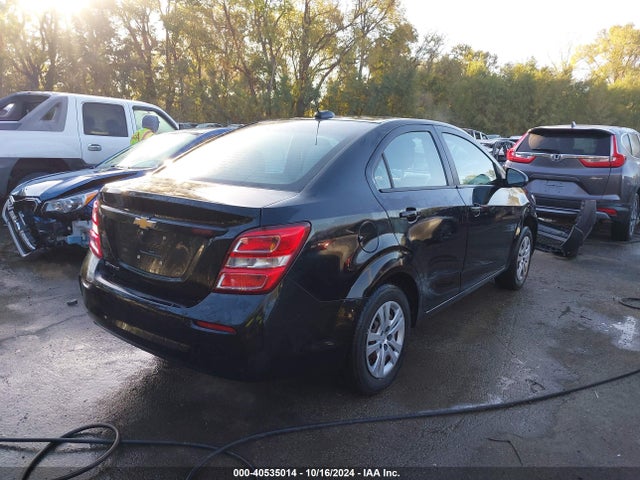Chevrolet Sonic Ls Auto 2017 1G1JB5SH4H4137597 Image 4