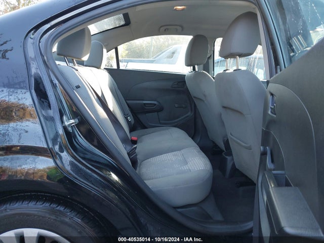 Chevrolet Sonic Ls Auto 2017 1G1JB5SH4H4137597 Image 8
