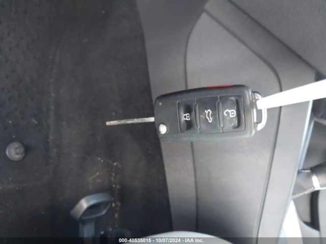 3VWD17AJ8GM229044 Volkswagen Jetta 1.8t Sport