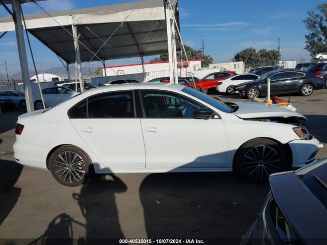 3VWD17AJ8GM229044 Volkswagen Jetta 1.8t Sport