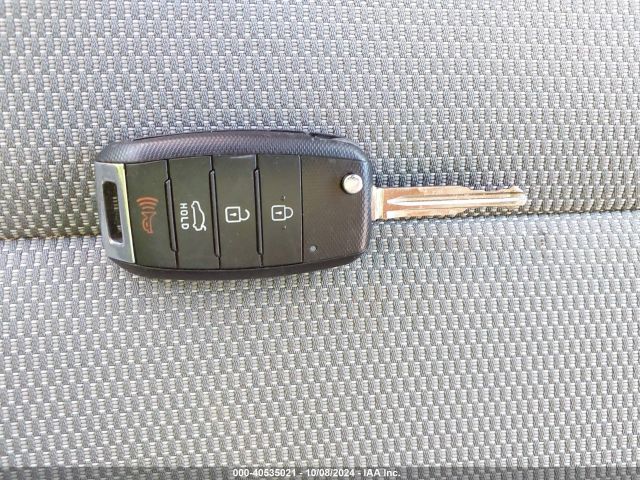 3KPFK4A76HE081516 KIA FORTE LX