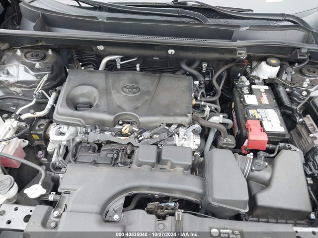 2T3F1RFV1NW263860 Toyota RAV4 LE