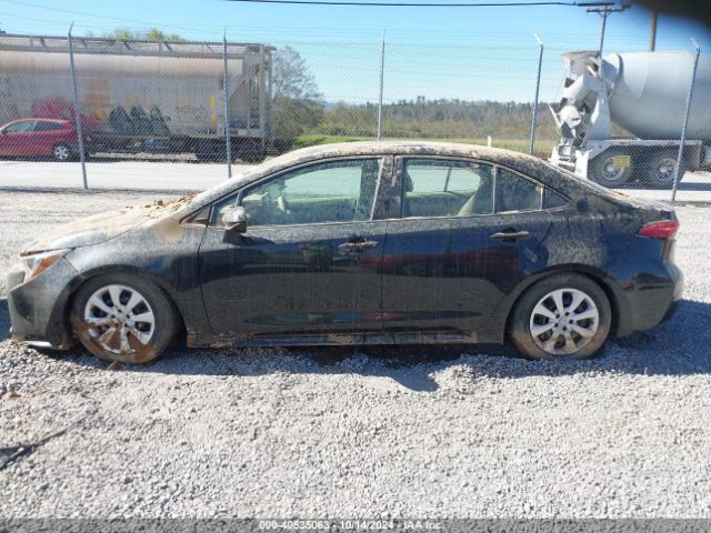 5YFEPMAE4NP284166 Toyota COROLLA LE