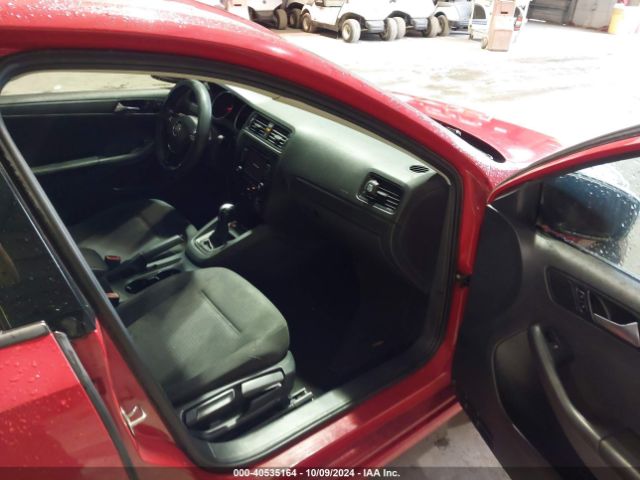 3VW2K7AJ7FM327467 Volkswagen Jetta 2.0l S