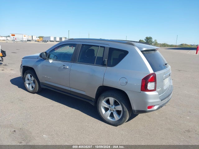 Jeep Compass Altitude Edition/sport 2015 1C4NJDBB6FD269484 Image 3