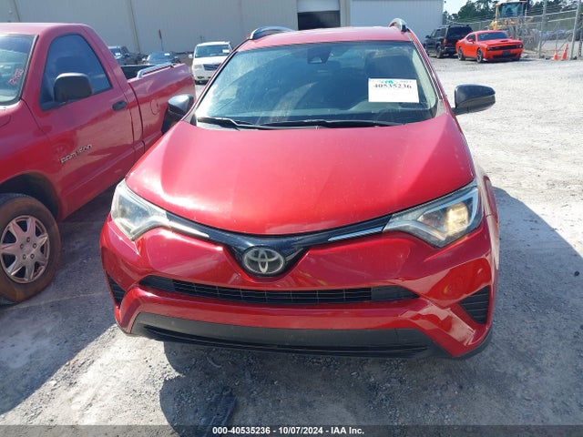Toyota RAV4 LE 2017 JTMZFREV6HJ128439 Image 12