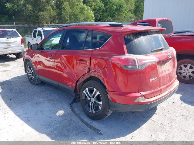 Toyota RAV4 LE 2017 JTMZFREV6HJ128439 Image 3