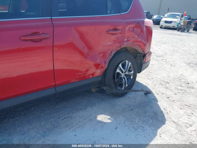Toyota RAV4 LE 2017 JTMZFREV6HJ128439 Image 6