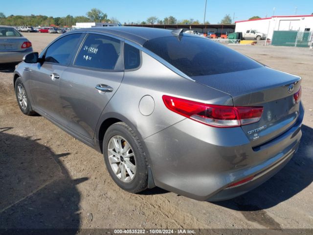 5XXGT4L30JG207135 KIA Optima Lx