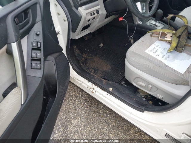 Subaru Forester 2.5i Premium 2015 JF2SJADC5FH444213 Image 6