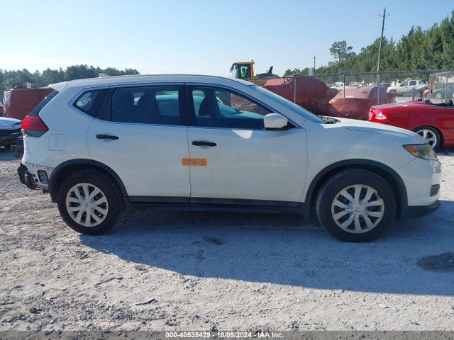 Nissan ROGUE S 2017 5N1AT2MT0HC897516 Image 13